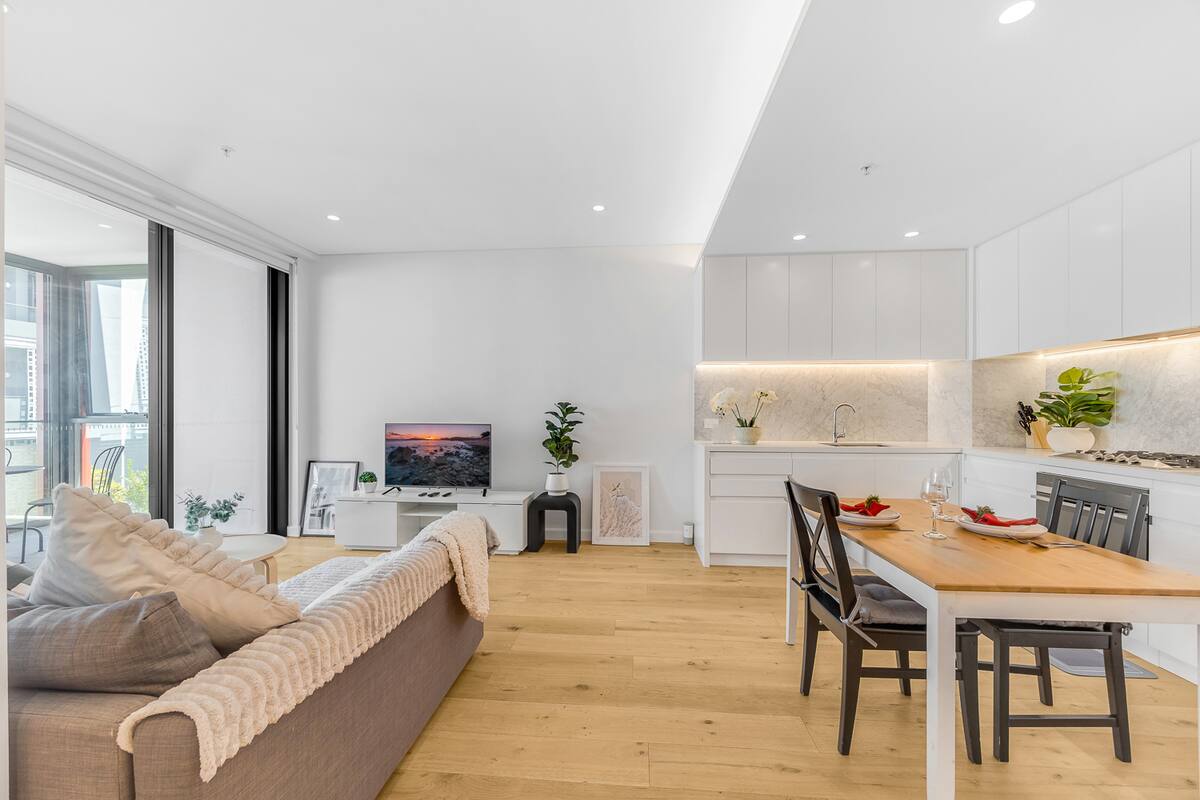 Charming 1-BD Apt in the Heart of Chatswood