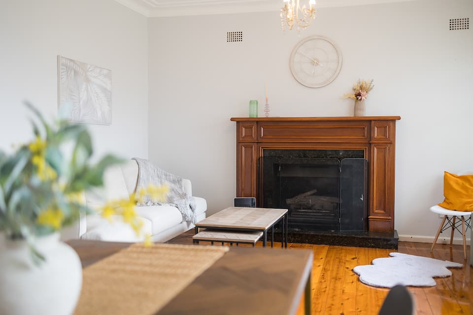 Relaxed indoor and outdoor resort with pool